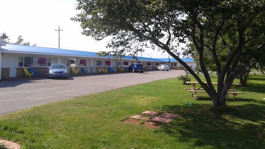 Berry'S Motel Truro Bagian luar foto